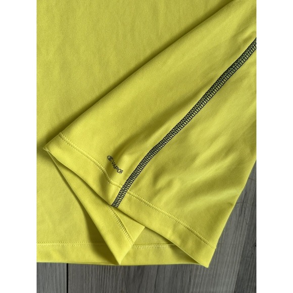 Rare RUN DISNEY STAR WARS HALF MARATHON Shirt Size 2XL Women's Yellow Activewear - Picture 5 of 5